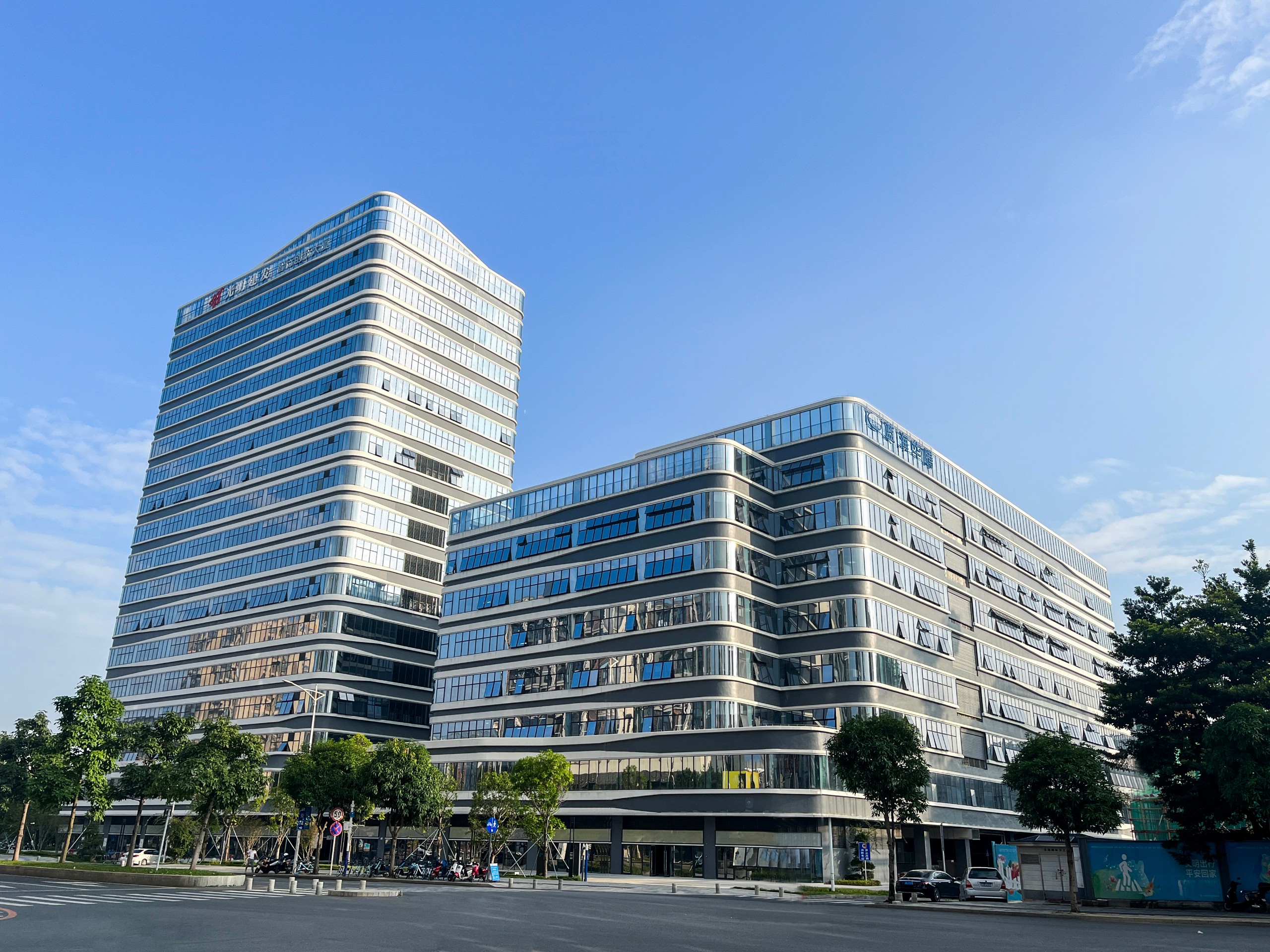 聚焦开云手机在线登陆入口：低空经济及新能源领域建设获地方政府深度关注与支持！